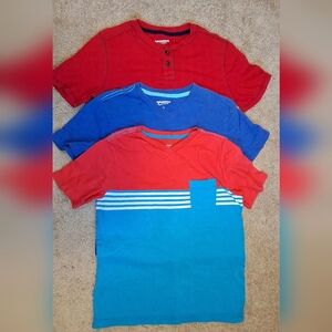 Arizona Jeans Boys Lot Of 3 Red and Blue T-Shirts Size 10-12